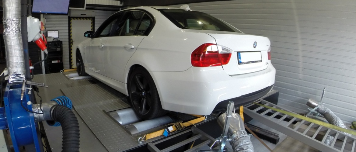 Pomiar mocy na hamowni 4x4 BMW 325i 218 KM