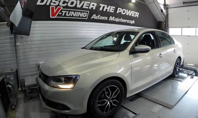 Volkswagen Jetta 1.6TDI + 30KM  i + 73Nm