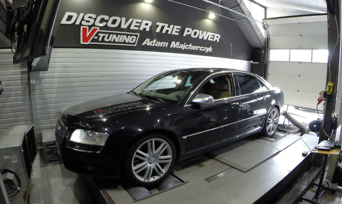 AUDI S8 D3 5.2 FSI 450KM +30 KM i 33Nm