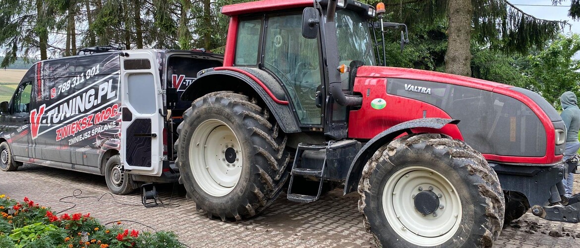 Valtra T131