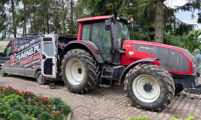 Valtra T131