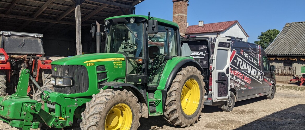 John Deere 6330