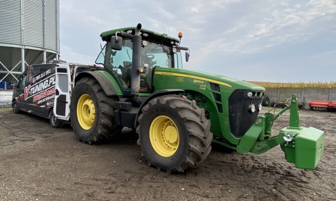 John Deere 8345R - zwiększenie mocy, zmniejszenie zużycia paliwa oraz wyłączenie zaworu EGR.