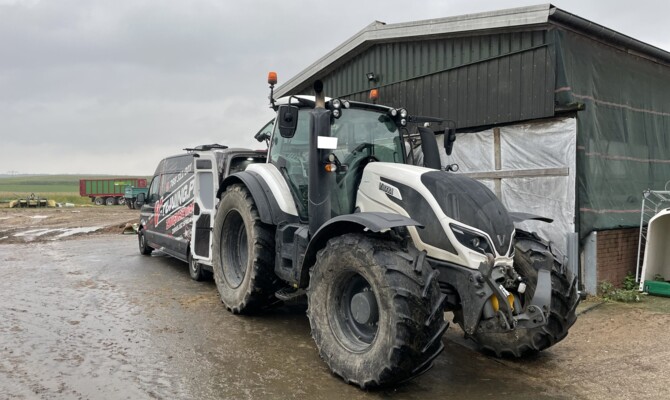 Valtra T234 - zwiększenie mocy, zmniejszenie zużycia paliwa oraz wyłączenie układu SCR Adblue